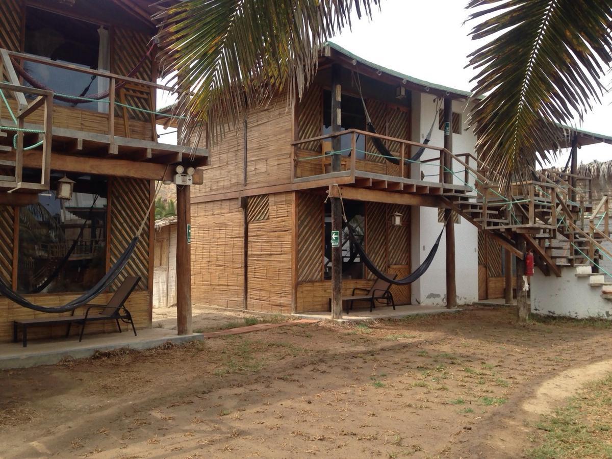Hospedaje Estrella Fugaz Mancora Exterior photo